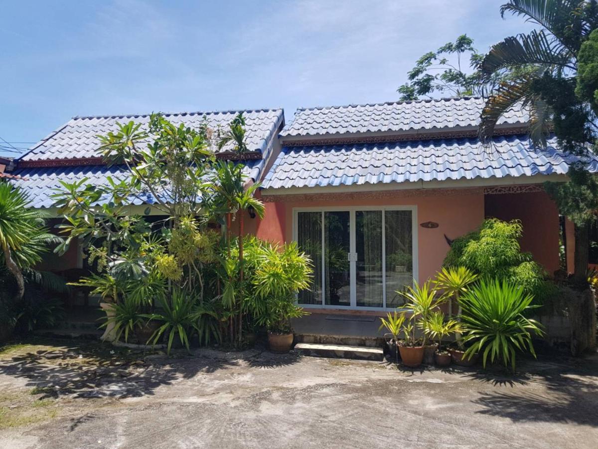 Discovery House Hotel Sha Plus Nai Yang Luaran gambar