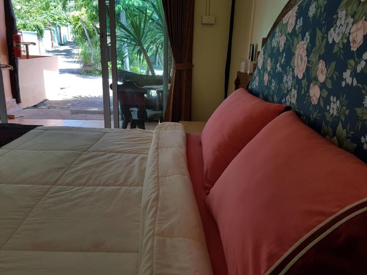 Discovery House Hotel Sha Plus Nai Yang Luaran gambar