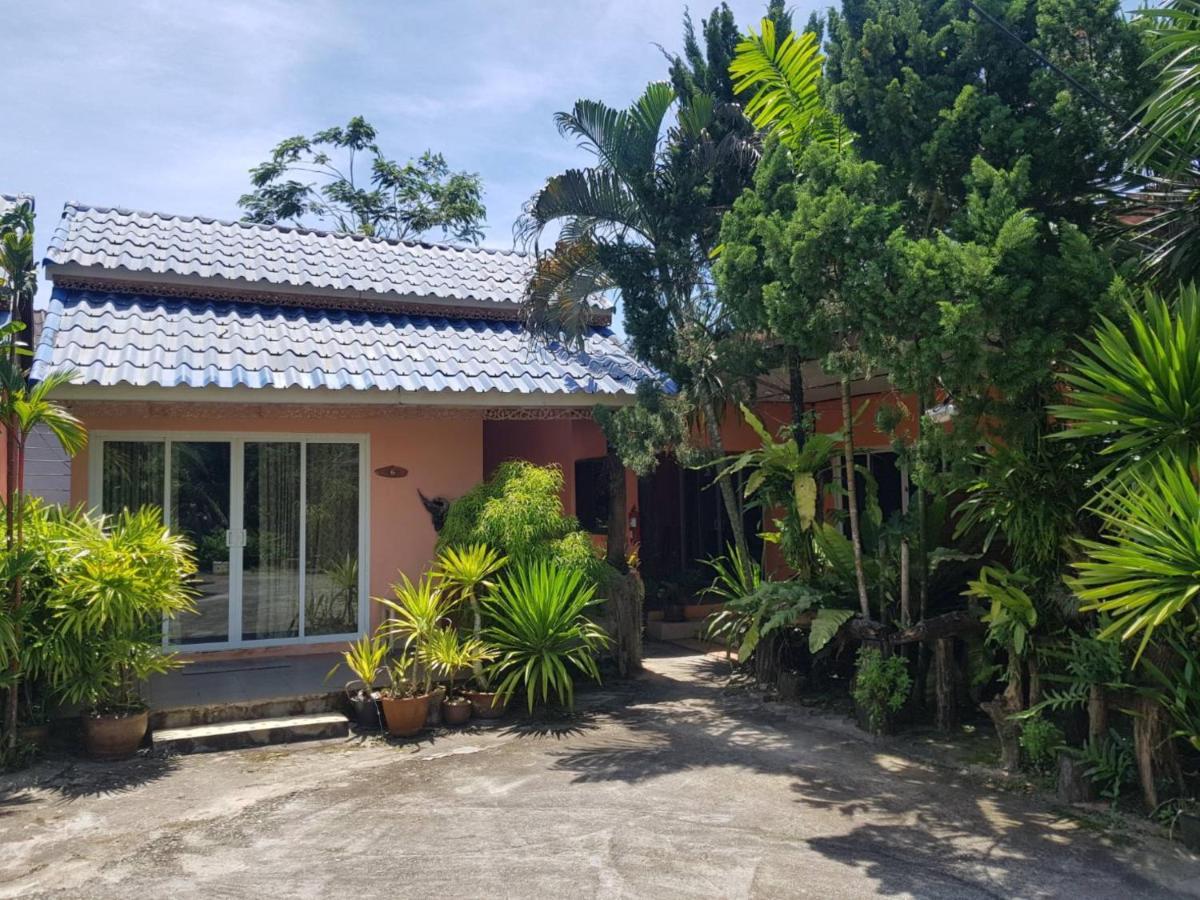 Discovery House Hotel Sha Plus Nai Yang Luaran gambar