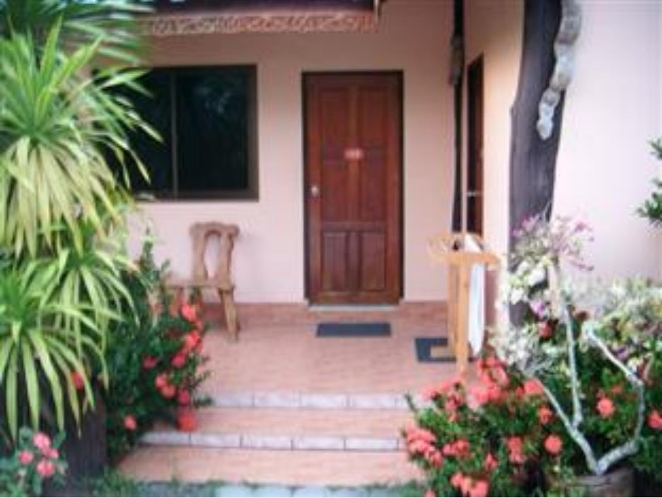 Discovery House Hotel Sha Plus Nai Yang Luaran gambar